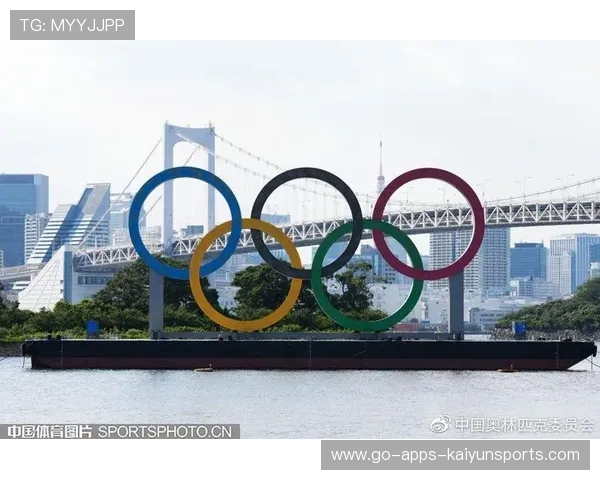 体育新闻中心推进体育行业舆情透明化，体育新闻娱乐化