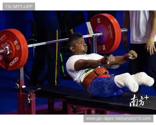 逆天“操作”现场：运动员“高难度”瞬间震撼全场！