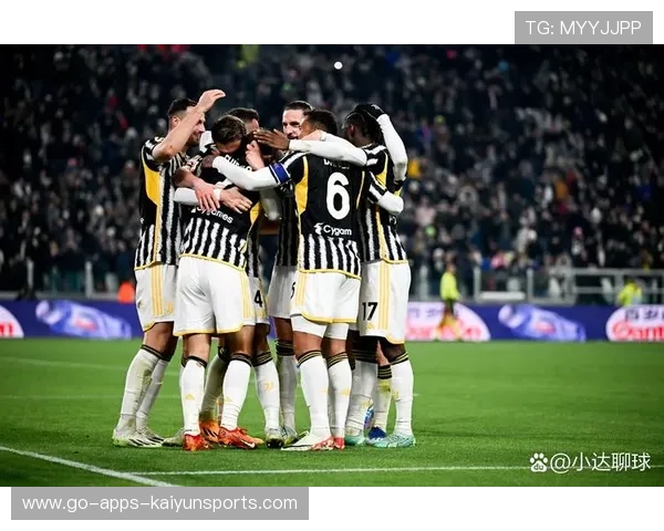 尤文图斯4-1大胜帕尔马,弗拉霍维奇禁区内连入两球梅开二度 尤文图斯4-1大胜帕尔马,弗拉霍维奇禁区内连入两球梅开二度