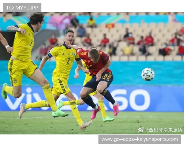 里昂反击三打二成型,最后一脚传球走样,里昂踢过球的球员 里昂反击三打二成型,最后一脚传球走样,里昂踢过球的球员